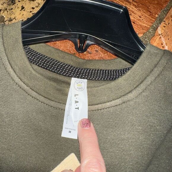 Mama Cowhide Cow Print Sweatshirt - Picture 4 of 4